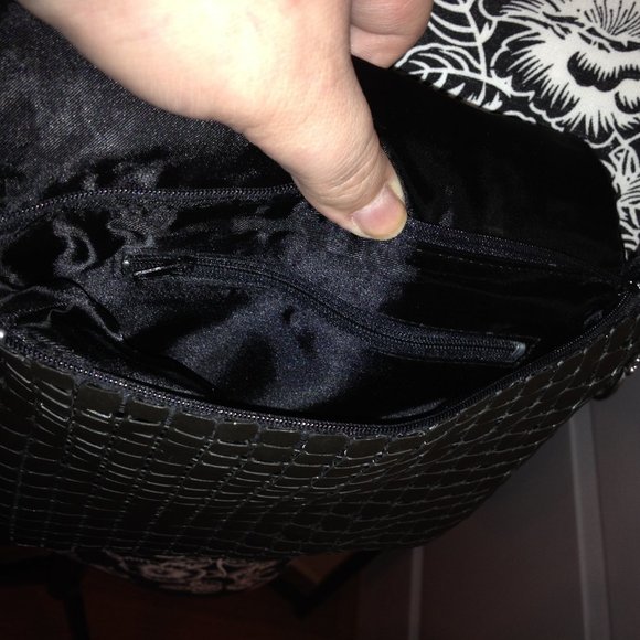 🆕 Dolls Kill Black Chain Mail Bag - Picture 7 of 12